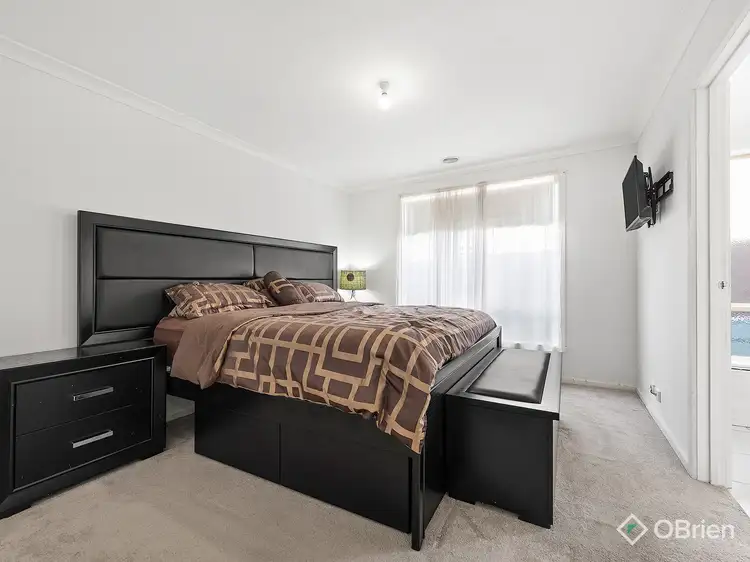 Sixth view of Homely house listing, 5 Richie Circuit, Hillside VIC 3037