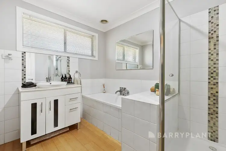 Sixth view of Homely house listing, 3 Dawson Court, Endeavour Hills VIC 3802