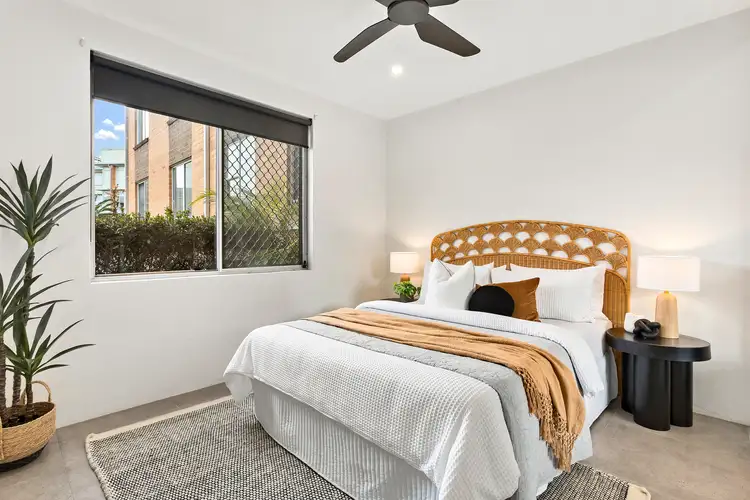 Fifth view of Homely unit listing, 2/33 Nesca Parade, The Hill NSW 2300