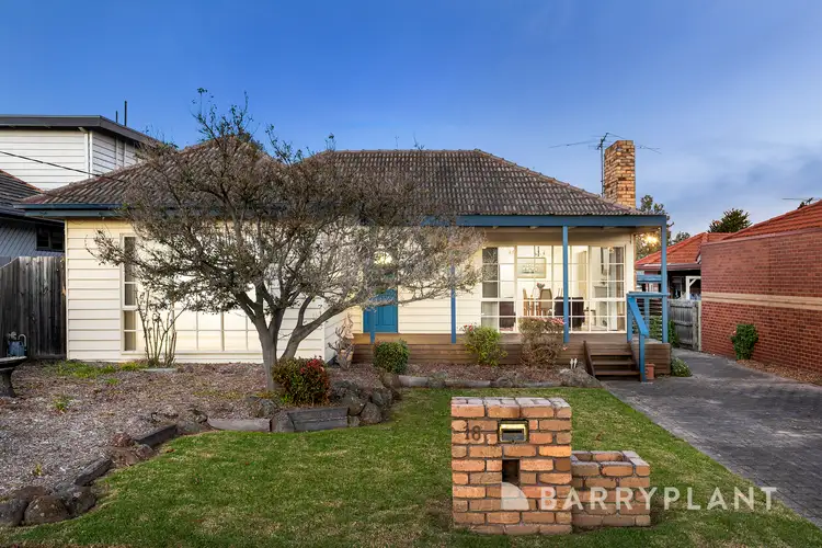 16 Curtis Avenue, Watsonia VIC 3087