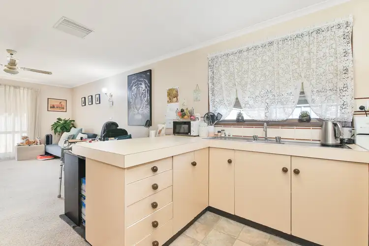 Fourth view of Homely unit listing, 2/146 Burrows Street, Mildura VIC 3500