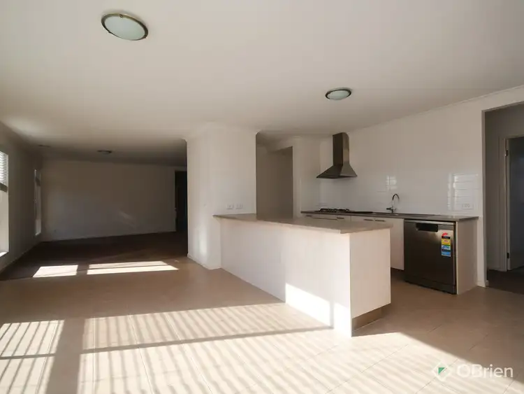 Fifth view of Homely house listing, 12 Eastcoast Court, East Bairnsdale VIC 3875