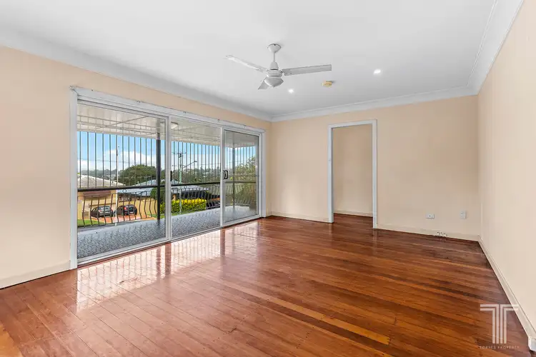 Third view of Homely house listing, 16 Cresthaven Drive, Mansfield QLD 4122