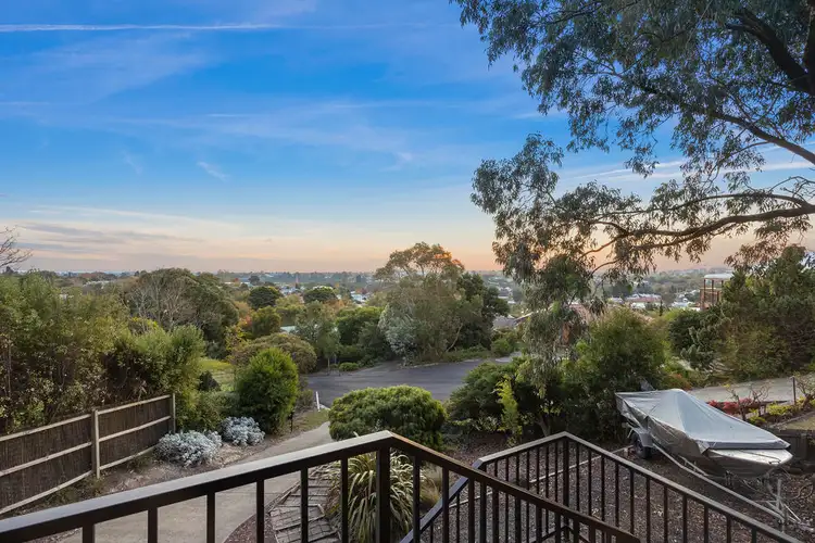 6 Magazine Court, Golden Point VIC 3350