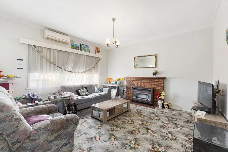 Fifth view of Homely house listing, 25 Oak Street, Wendouree VIC 3355