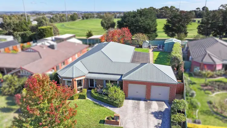 Second view of Homely house listing, 6 Cheviot Court, Alfredton VIC 3350