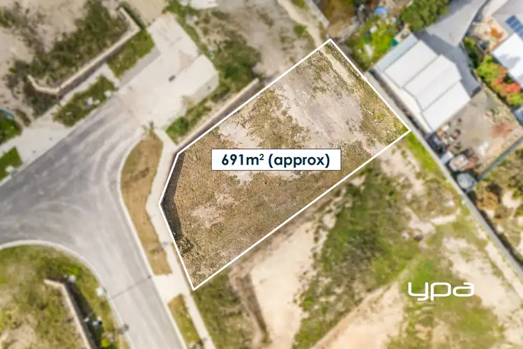 8 Whitehall Court, Sunbury VIC 3429