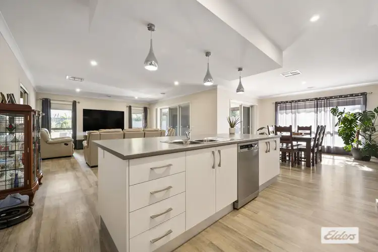 Fourth view of Homely house listing, 33 Riverside Boulevarde, Killara VIC 3691