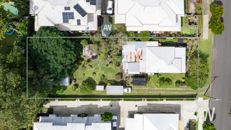 32 Mount Pleasant Road, Nambour QLD 4560