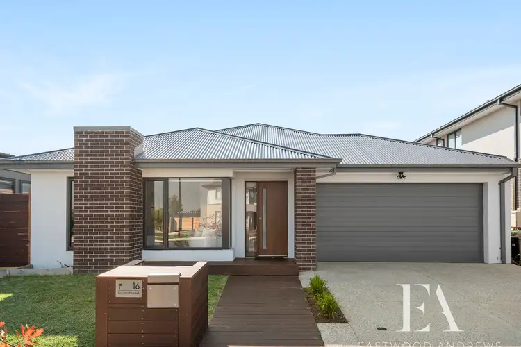 16 Flagstaff Street, Armstrong Creek VIC 3217