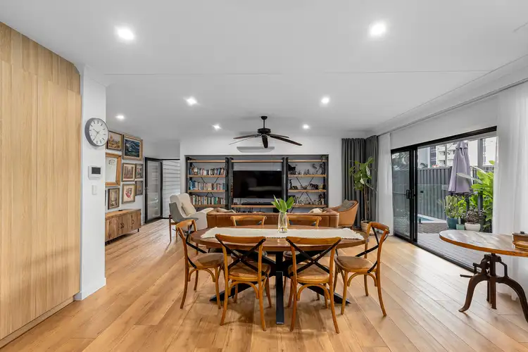 Sixth view of Homely house listing, 1/4 Second Avenue, Palm Beach QLD 4221