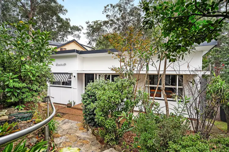 9 Hawkesbury Road, Springwood NSW 2777