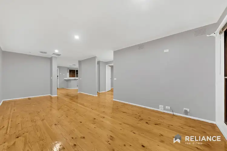 Fifth view of Homely house listing, 26 Isaacs Close, Sunbury VIC 3429