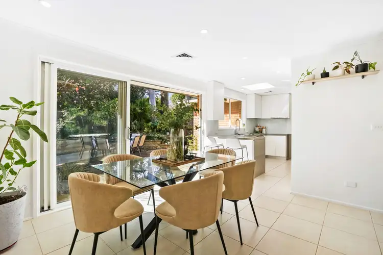 33 Cambridge Avenue, North Rocks NSW 2151