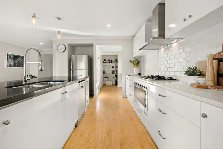 Fifth view of Homely house listing, 222 Mandalay Circuit, Beveridge VIC 3753