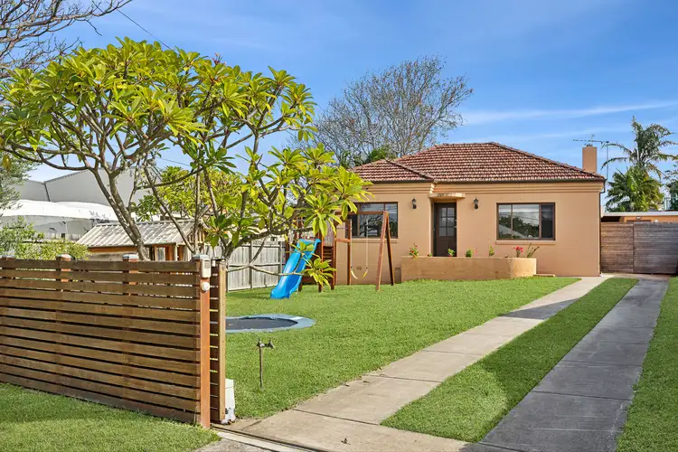 Main view of Homely house listing, 4 Delaigh Avenue, North Curl Curl NSW 2099