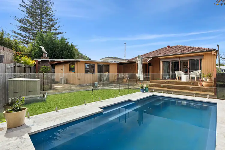 Fifth view of Homely house listing, 4 Delaigh Avenue, North Curl Curl NSW 2099