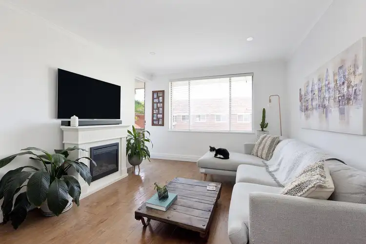 Third view of Homely apartment listing, 6/7 Dalley Street, Queenscliff NSW 2096