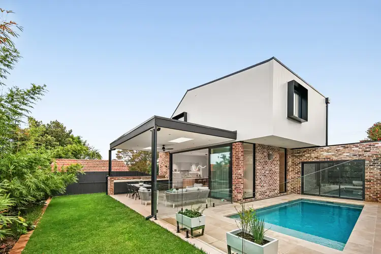 16 Hugh Avenue, Dulwich Hill NSW 2203