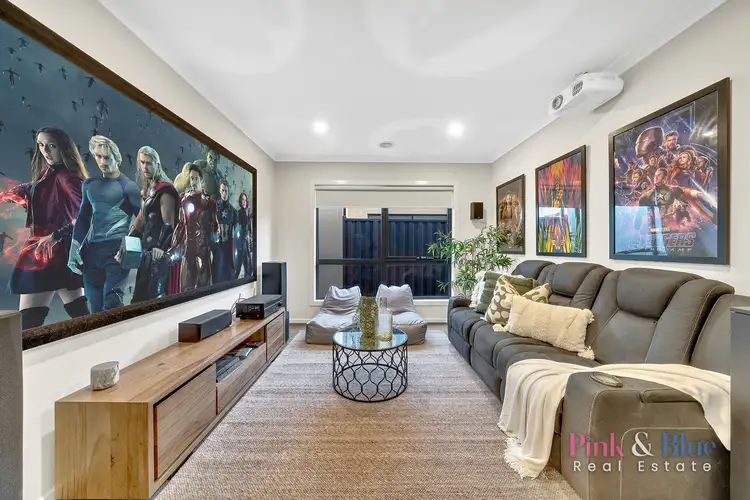 7 Rimmington Way, Rockbank VIC 3335
