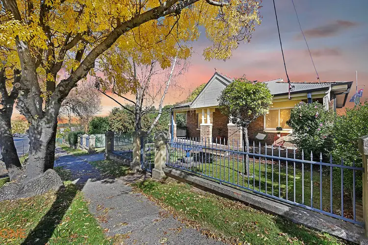 321 Peisley Street, Orange NSW 2800
