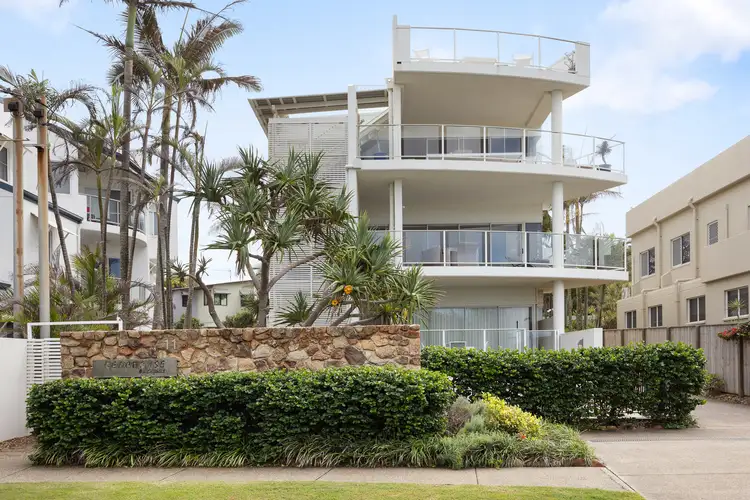 2/11 Andrew Street, Point Arkwright QLD 4573