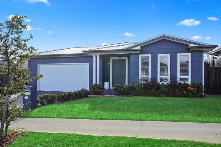 22 Roy Crescent, Thirlmere NSW 2572