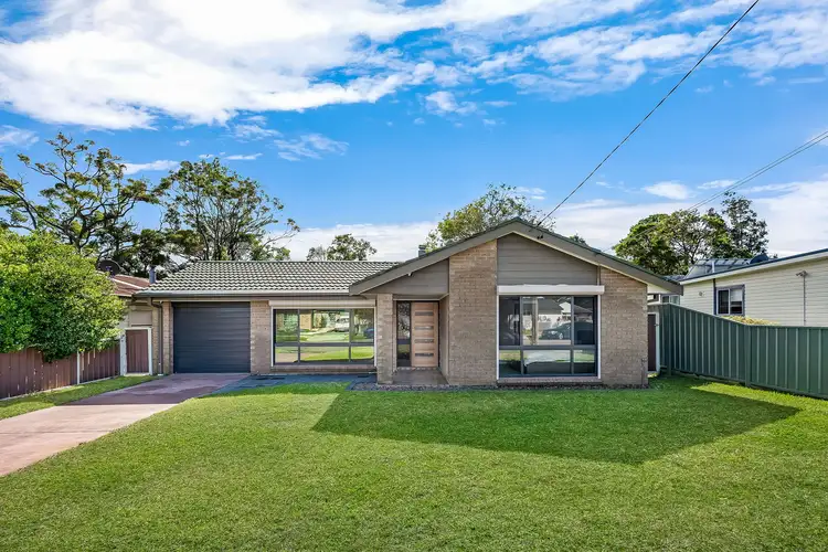 7 Moala Parade, Charmhaven NSW 2263
