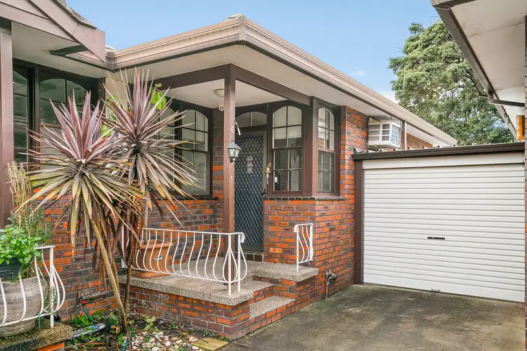 6/122 Russell Avenue