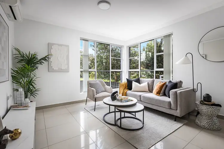 2/39 Moffatts Drive, Dundas Valley NSW 2117