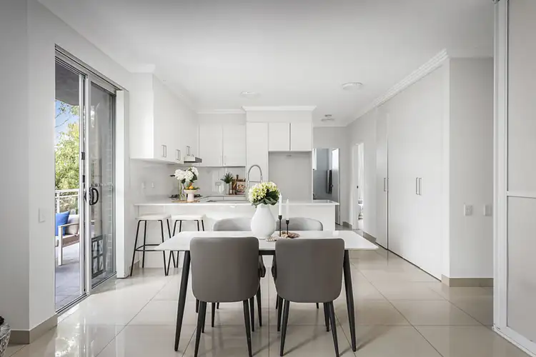 Fourth view of Homely apartment listing, 2/39 Moffatts Drive, Dundas Valley NSW 2117