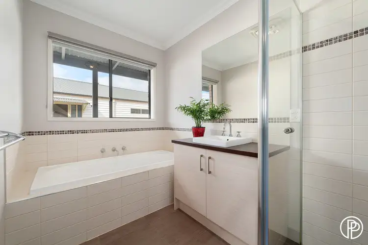 Fifth view of Homely house listing, 2 Hill Grove Place, Yarra Junction VIC 3797