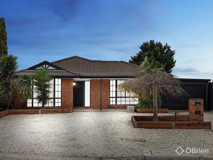 8 Goodenia Place, Hillside VIC 3037