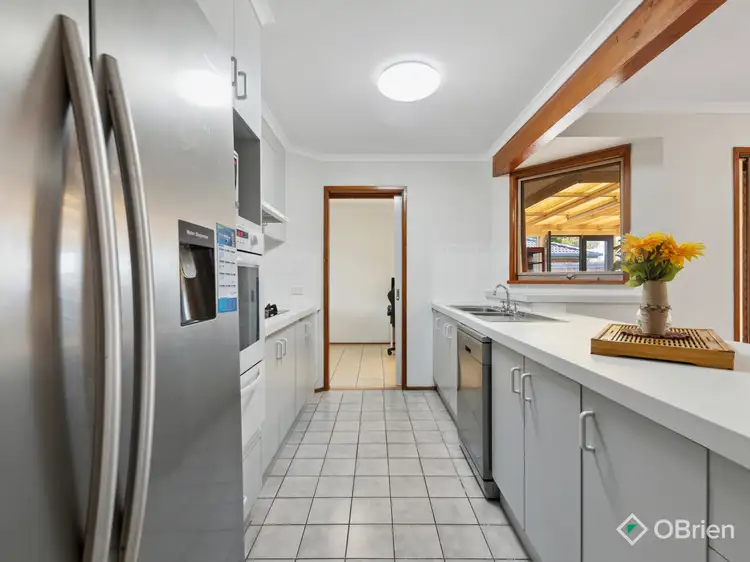 Fifth view of Homely house listing, 5 Sherriff Rise, Pakenham VIC 3810