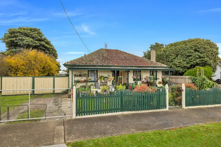 18 Gladstone Street, Moe VIC 3825
