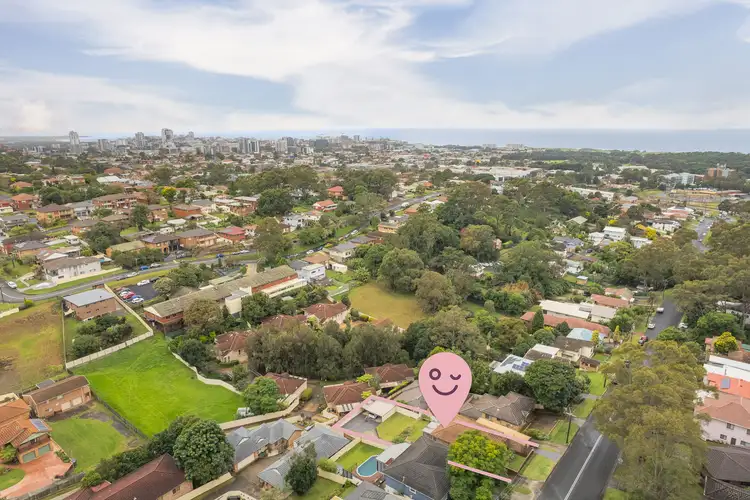 Fifth view of Homely house listing, 72 Robertson Street, Coniston NSW 2500