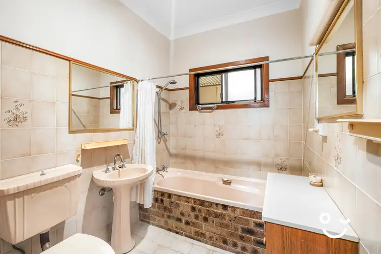 Sixth view of Homely house listing, 72 Robertson Street, Coniston NSW 2500