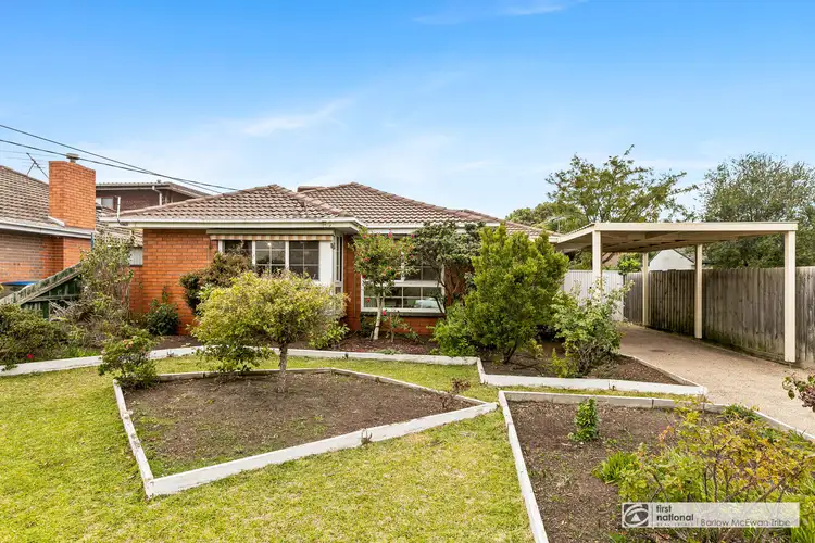 2 Nissen Court, Seaholme VIC 3018