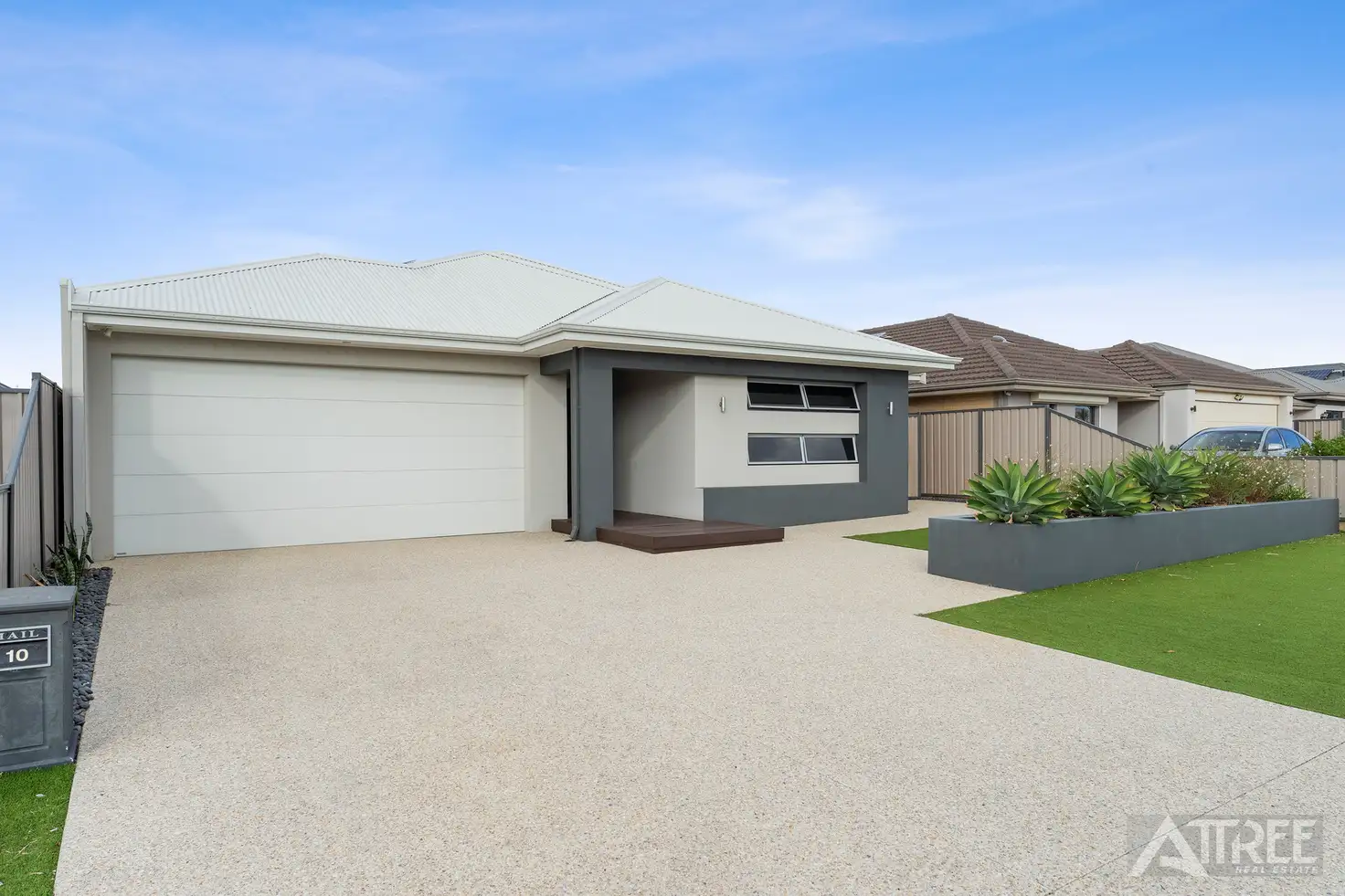 Main view of Homely house listing, 10 Loseto Link, Piara Waters WA 6112