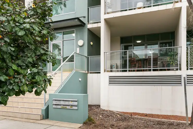 7/30 Malata Crescent, Success WA 6164