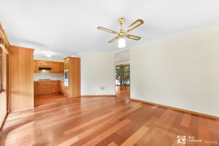 Fifth view of Homely house listing, 7 Heywood Crescent, Cranbourne North VIC 3977
