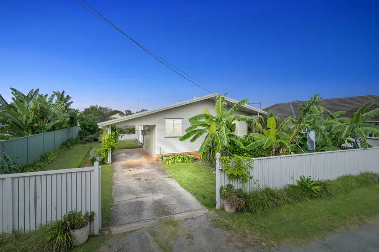 1 Cypress Place, Redcliffe QLD 4020