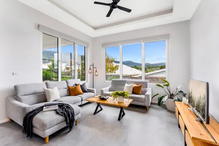 10 Lockheed Hudson Drive
