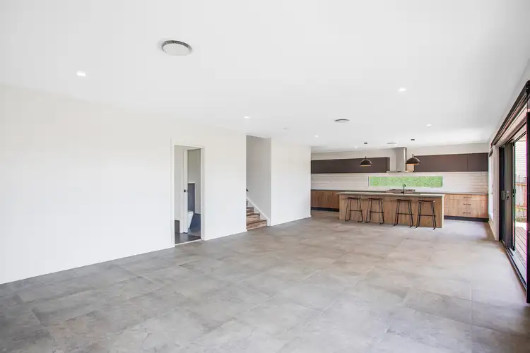 Third view of Homely house listing, 10 Clementine Place, Mardi NSW 2259