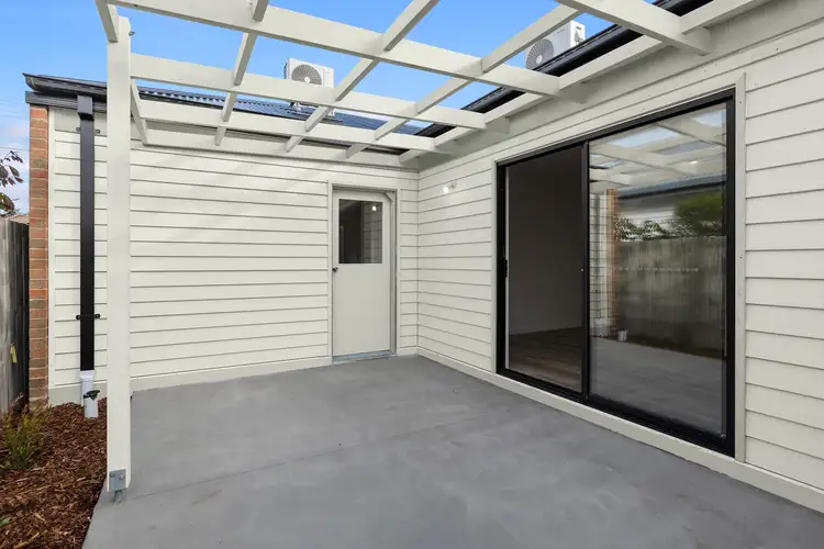 Sixth view of Homely townhouse listing, 18 Kalimna Street, Hamlyn Heights VIC 3215