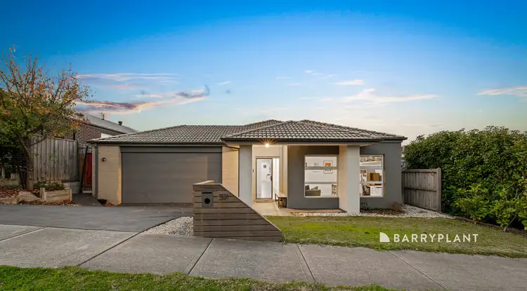 37 Mountford Rise, Pakenham VIC 3810