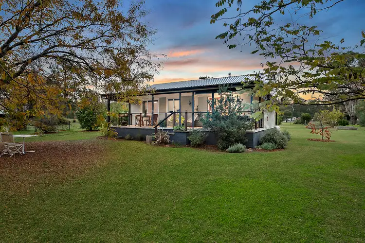 53 Howe Street, Broke NSW 2330