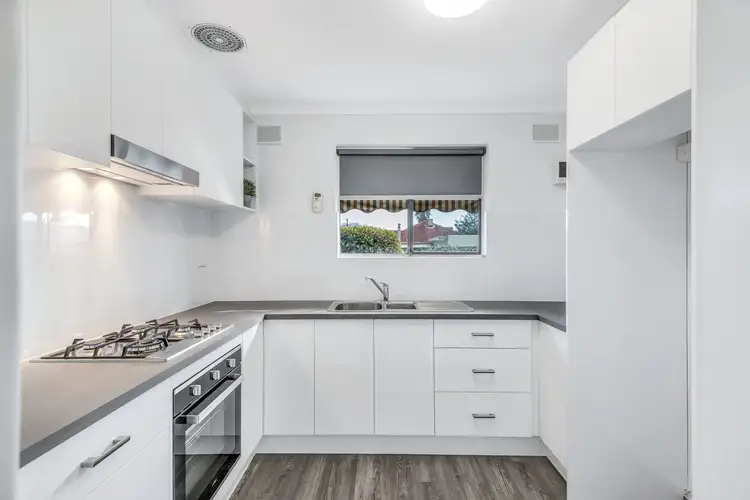 4/ 44 Sutton Terrace