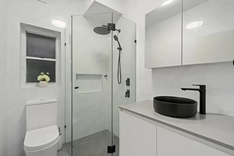 Fifth view of Homely unit listing, 5/51 South Creek Road, Dee Why NSW 2099