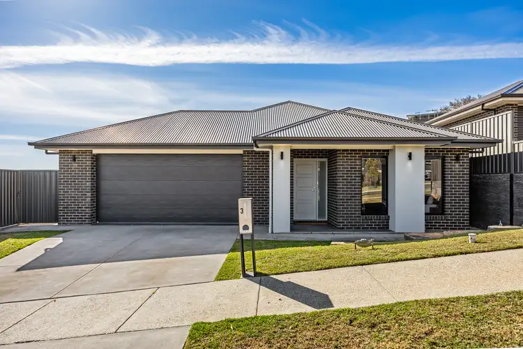 3 Radcliffe Street, Mount Barker SA 5251
